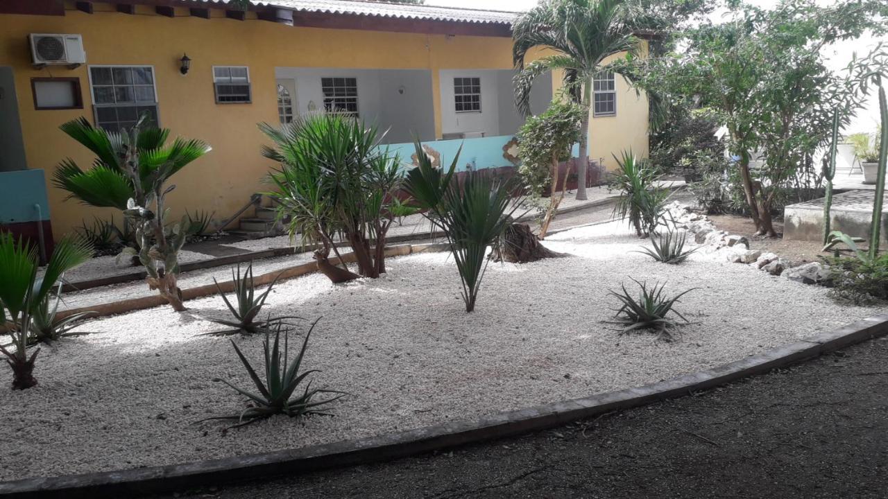 Happy Turtle Apartments Willemstad Luaran gambar