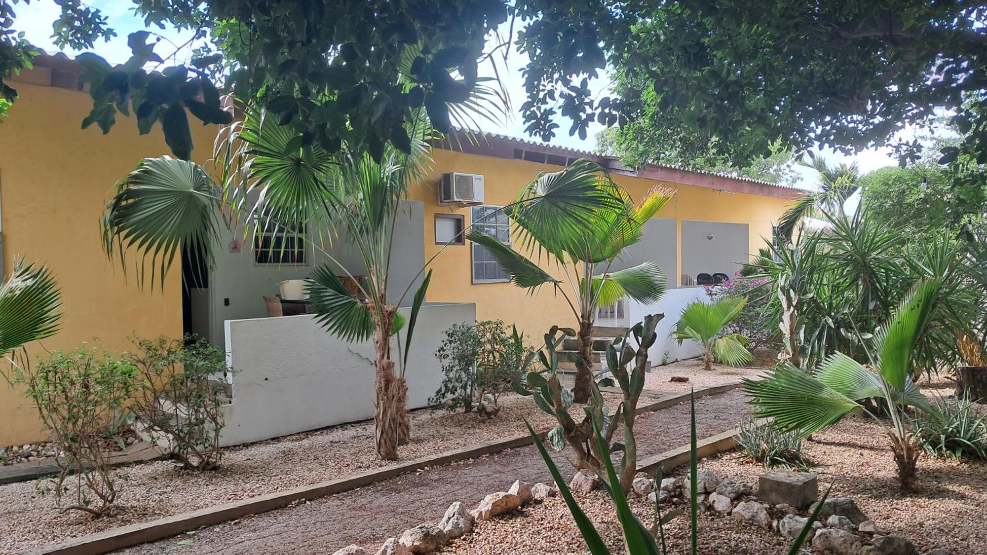 Happy Turtle Apartments Willemstad Luaran gambar